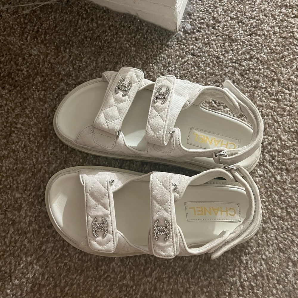 Chanel slides